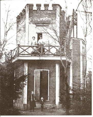 koepel-in-1905-met-2-verdiepingen